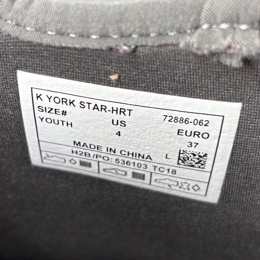 Bogs Kids Classic Waterproof Insulated Winter Boots Gray Hearts Stars 4